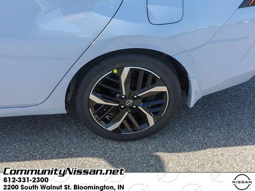 2025 Nissan Versa 1.6 SR