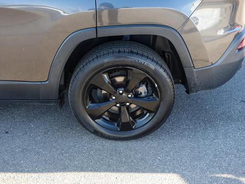 2017 Jeep Cherokee Altitude