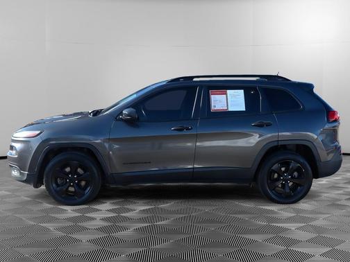2017 Jeep Cherokee Altitude
