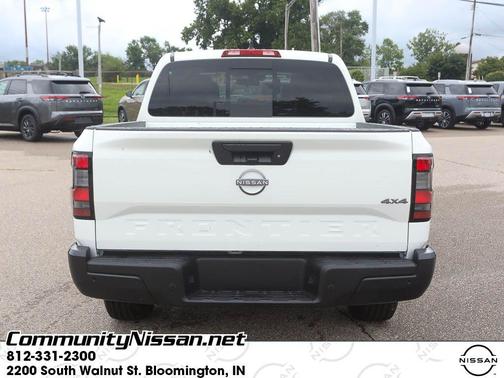2025 Nissan Frontier S