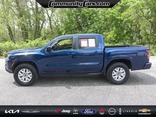 2022 Nissan Frontier SV
