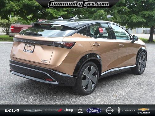 2024 Nissan ARIYA PLATINUM+