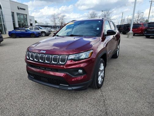 2022 Jeep Compass Latitude Lux