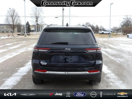 2022 Jeep Grand Cherokee 4xe Base