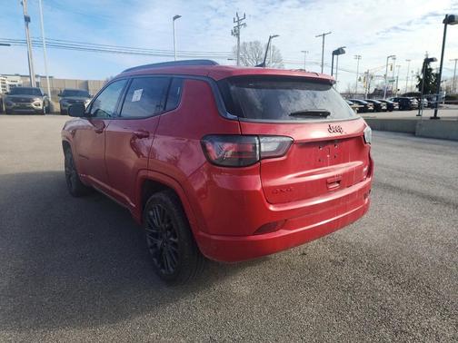 2022 Jeep Compass (RED) Edition