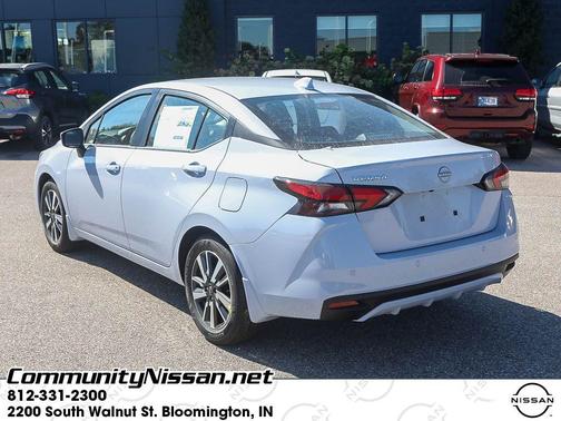 2025 Nissan Versa 1.6 SV