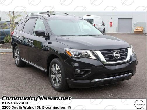 2020 Nissan Pathfinder SL