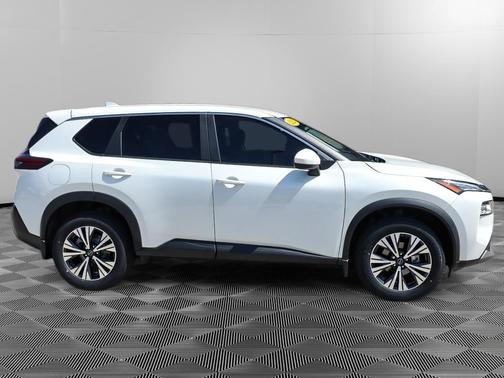 White 2023 Nissan Rogue SV