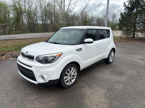 Clear White 2018 Kia Soul +