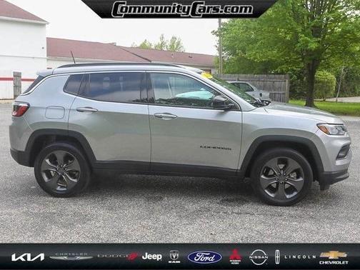 2022 Jeep Compass Latitude Lux