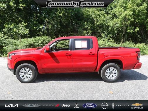 2022 Nissan Frontier SV