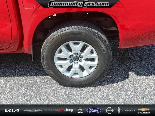 2022 Nissan Frontier SV