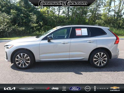 2025 Volvo XC60 B5 Plus