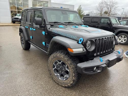 Black Clearcoat 2022 Jeep Wrangler Unlimited 4xe Rubicon