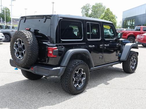Black Clearcoat 2022 Jeep Wrangler Unlimited 4xe Rubicon