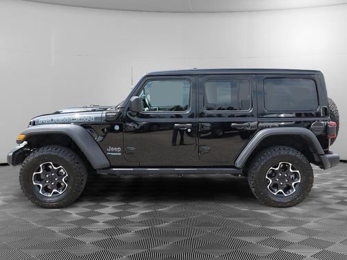 Black Clearcoat 2022 Jeep Wrangler Unlimited 4xe Rubicon