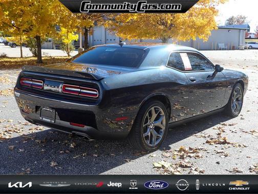 2017 Dodge Challenger R/T Plus