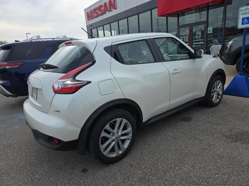 2017 Nissan Juke S