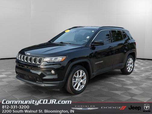 Diamond Black 2023 Jeep Compass Latitude Lux