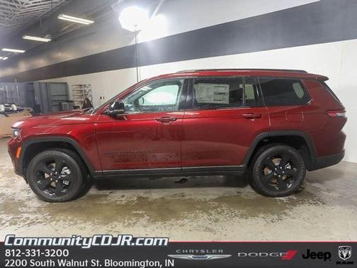 2025 Jeep Grand Cherokee L Laredo
