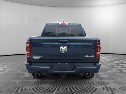 Patriot Blue Pearlcoat 2022 RAM 1500 Big Horn