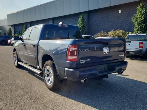 Patriot Blue Pearlcoat 2022 RAM 1500 Big Horn
