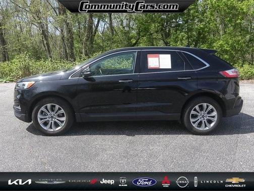 2019 Ford Edge Titanium