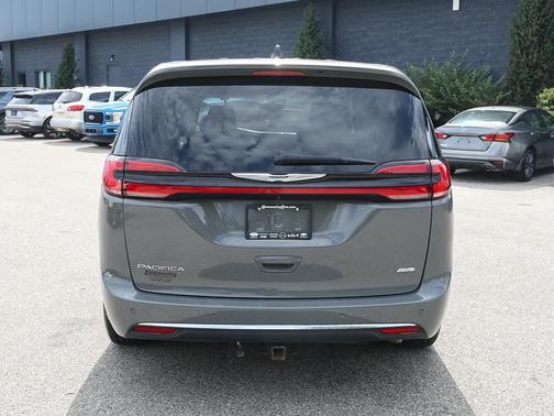 Ceramic Gray Clearcoat 2023 Chrysler Pacifica Touring-L