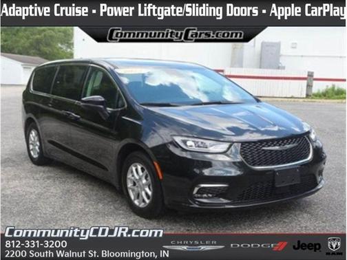 2023 Chrysler Pacifica Touring-L