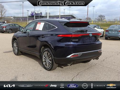 2023 Toyota Venza XLE