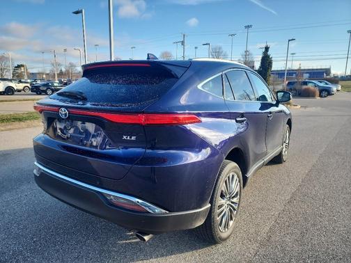 2023 Toyota Venza XLE