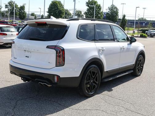 Glacial White Pearl 2024 Kia Telluride EX X-Line