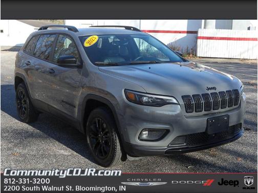 2023 Jeep Cherokee Altitude Lux