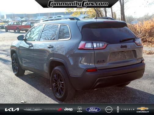 2023 Jeep Cherokee Altitude Lux