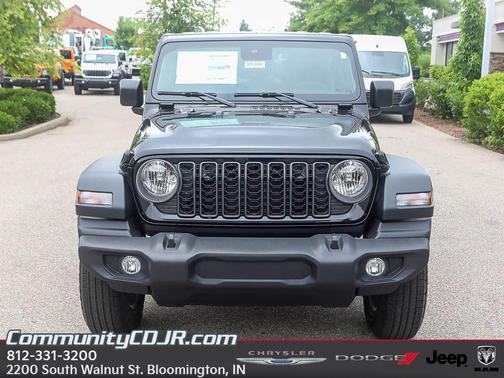 2025 Jeep Wrangler Sport