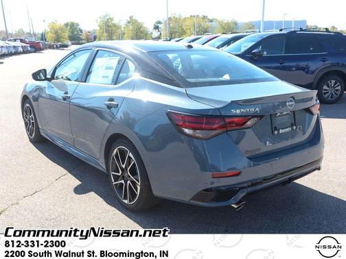 2025 Nissan Sentra SR