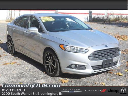 2016 Ford Fusion SE