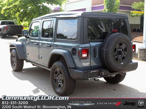 2025 Jeep Wrangler Sport