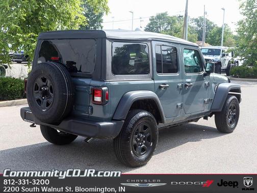 2025 Jeep Wrangler Sport
