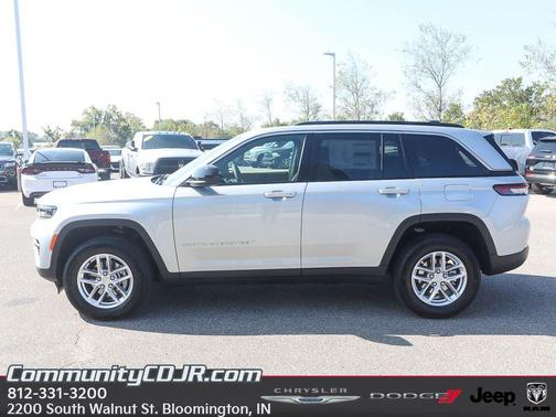 2025 Jeep Grand Cherokee Laredo X