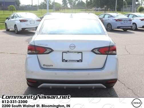 2025 Nissan Versa 1.6 SV