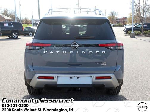 2025 Nissan Pathfinder Platinum