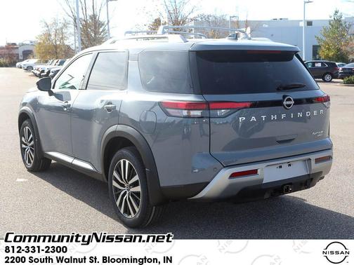 2025 Nissan Pathfinder Platinum