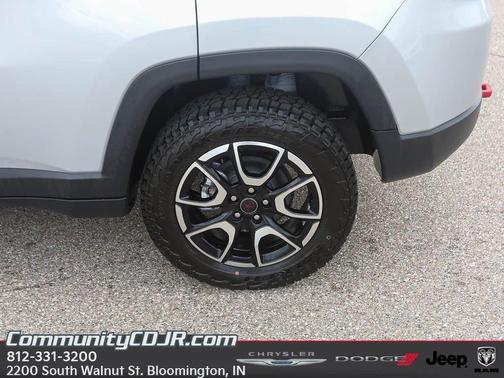 2025 Jeep Compass Trailhawk