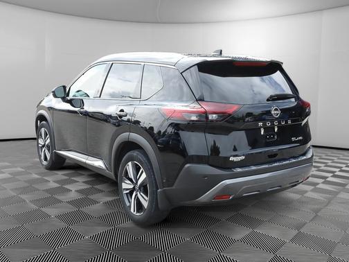 Black 2023 Nissan Rogue SL