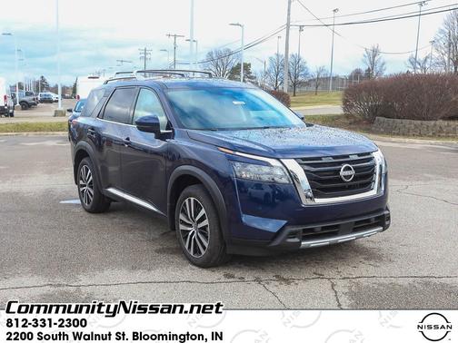2025 Nissan Pathfinder Platinum