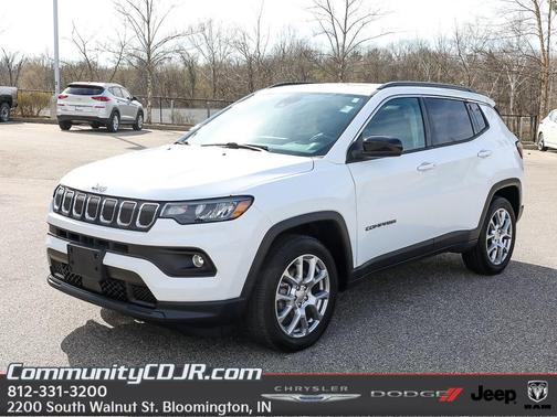 2022 Jeep Compass Latitude Lux