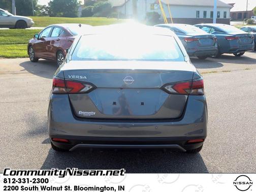 2025 Nissan Versa 1.6 SV