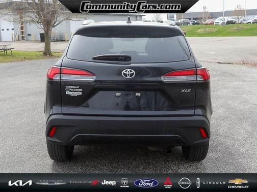 2024 Toyota Corolla Cross XLE