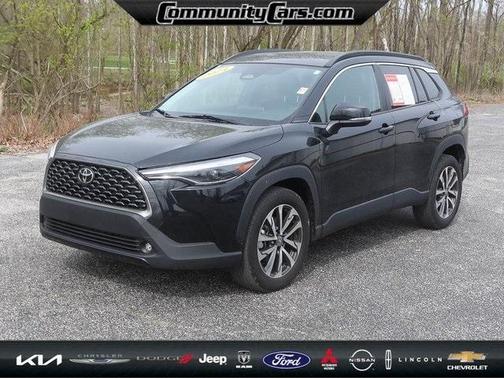 2024 Toyota Corolla Cross XLE